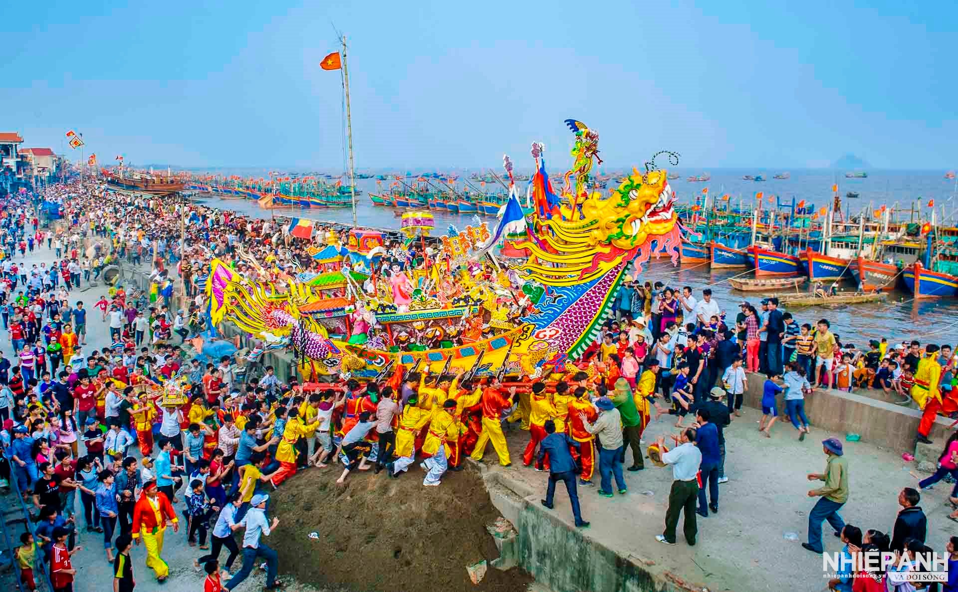 Lễ hội Cầu Ngư